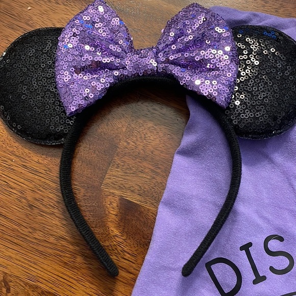 Disneyland shirt and headband bundle - Picture 3 of 7